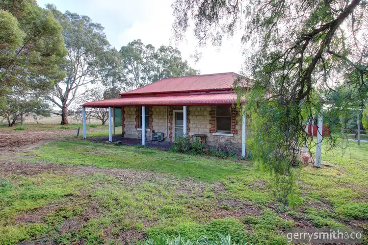 877 Mitre-Grass Flat Rd Grass Flat, Horsham VIC 3400