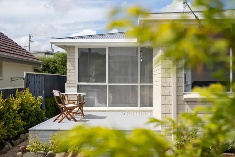 8 Esplanade, Turners Beach TAS 7315
