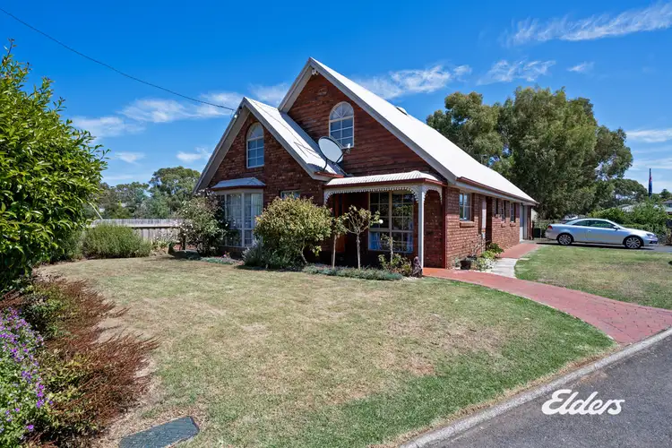 36 Pineleigh Street, Penguin TAS 7316