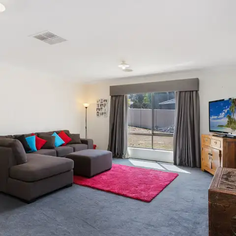 Sixth view of Homely house listing, 7 Hanover Place, Strathfieldsaye VIC 3551
