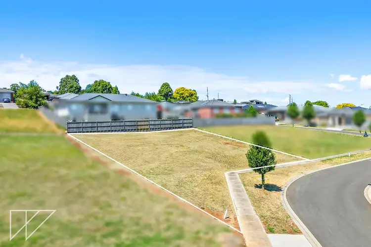 1 Sheoak Street, Warragul VIC 3820