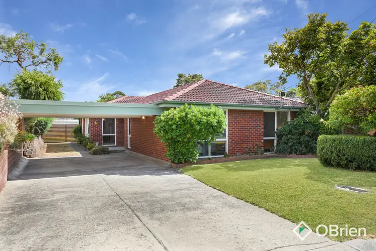 52 Leawarra Parade, Frankston VIC 3199