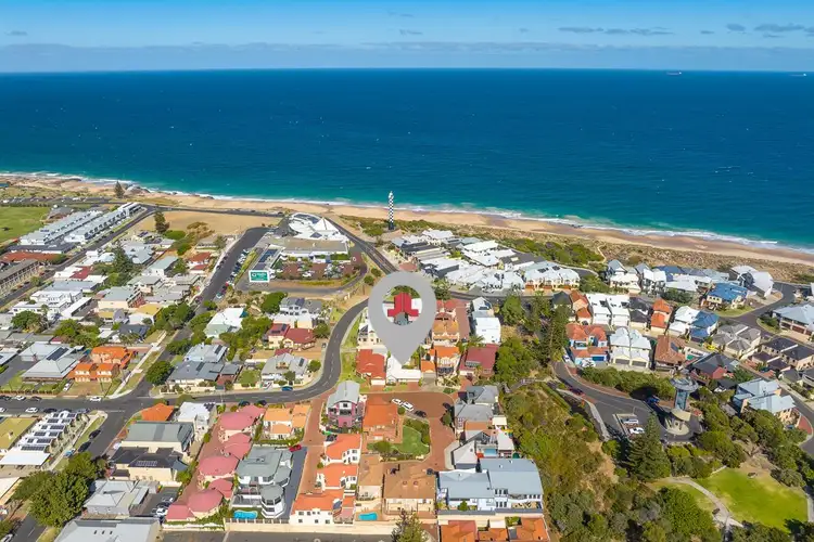 Second view of Homely house listing, 5 Sinclair Close, Bunbury WA 6230