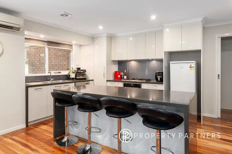 Fifth view of Homely house listing, 5 Crestview Close, Montrose VIC 3765