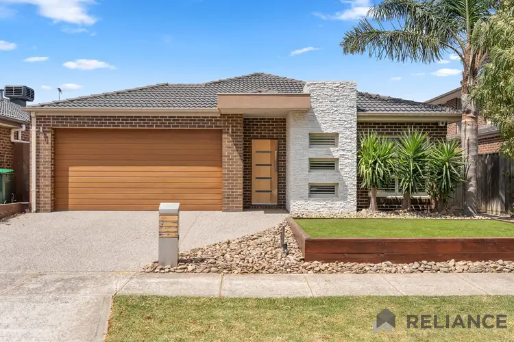 15 Dianella Street, Point Cook VIC 3030
