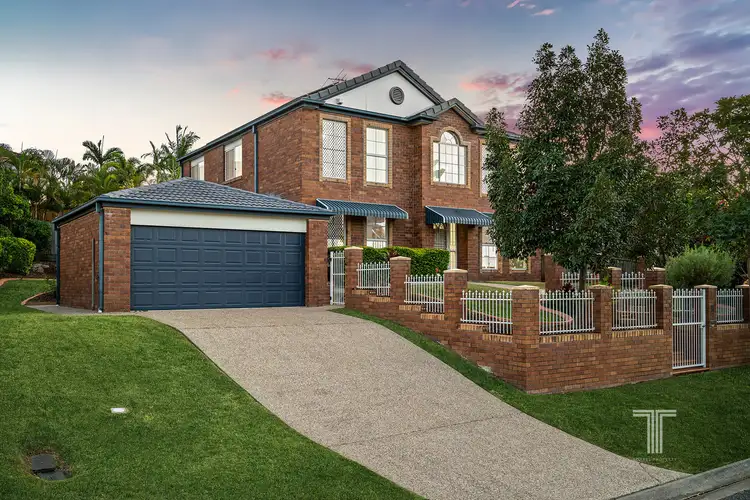 7 Conifer Street, Carindale QLD 4152