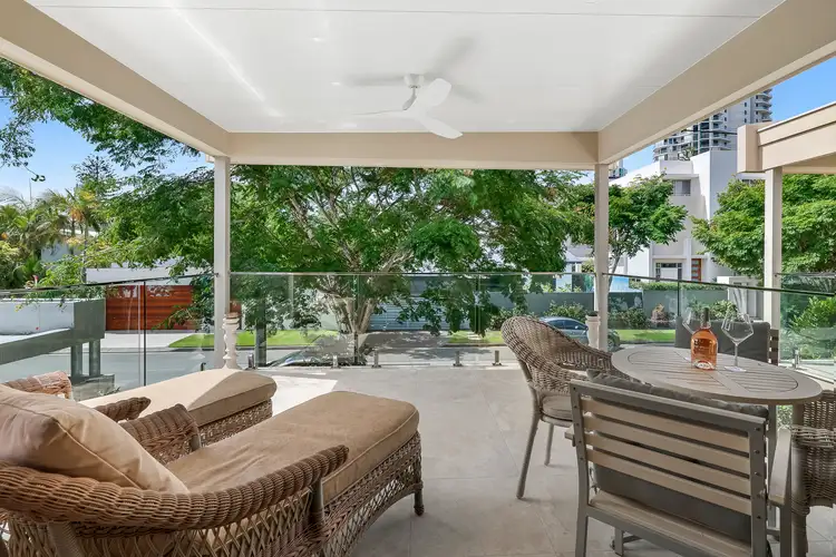 22B Lennie Avenue, Main Beach QLD 4217