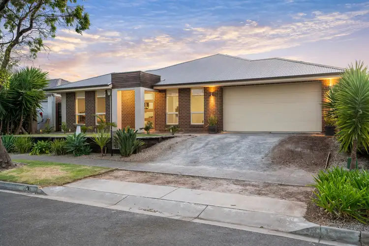 10 Polkinghorn Avenue, Aldinga Beach SA 5173