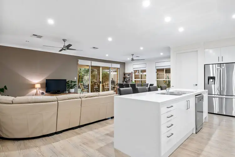 Sixth view of Homely house listing, 10 Polkinghorn Avenue, Aldinga Beach SA 5173