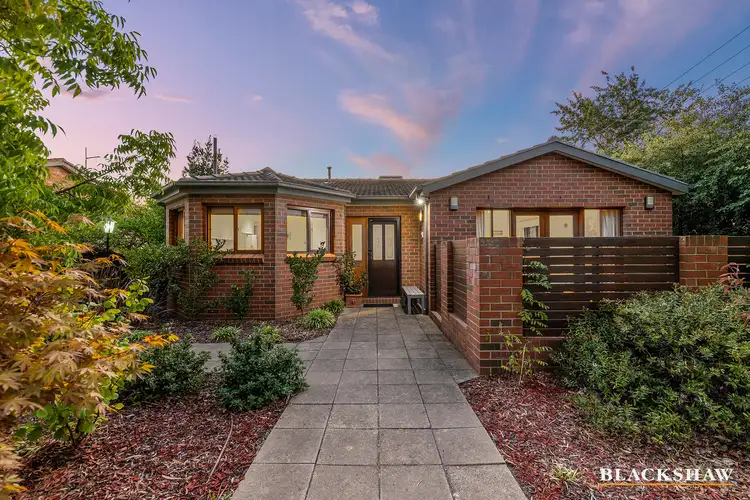 19 De Chair Street, Deakin ACT 2600