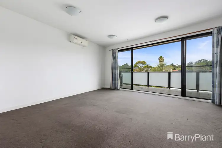 2/270 Blackburn Road, Glen Waverley VIC 3150