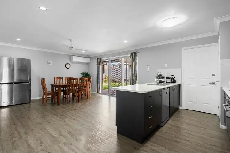 Second view of Homely house listing, 7 Zachary Court, Hillcrest QLD 4118