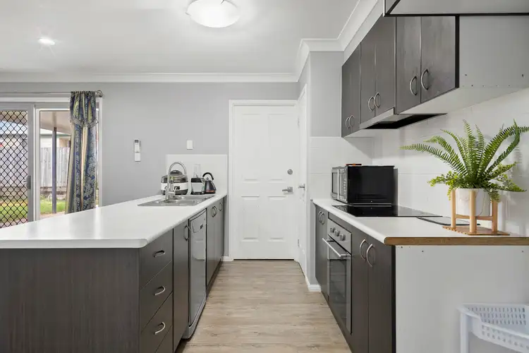 Third view of Homely house listing, 7 Zachary Court, Hillcrest QLD 4118