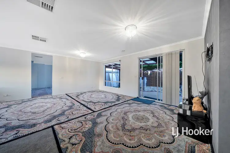 Fifth view of Homely house listing, 9 Forrester Walk, Narre Warren South VIC 3805
