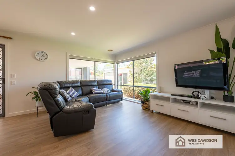Fifth view of Homely house listing, 31 Hayes Drive, Horsham VIC 3400