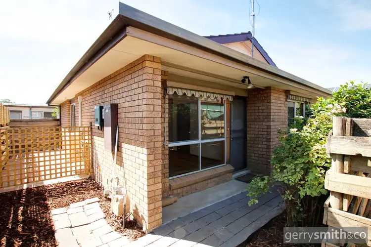 2/1 Birch Avenue