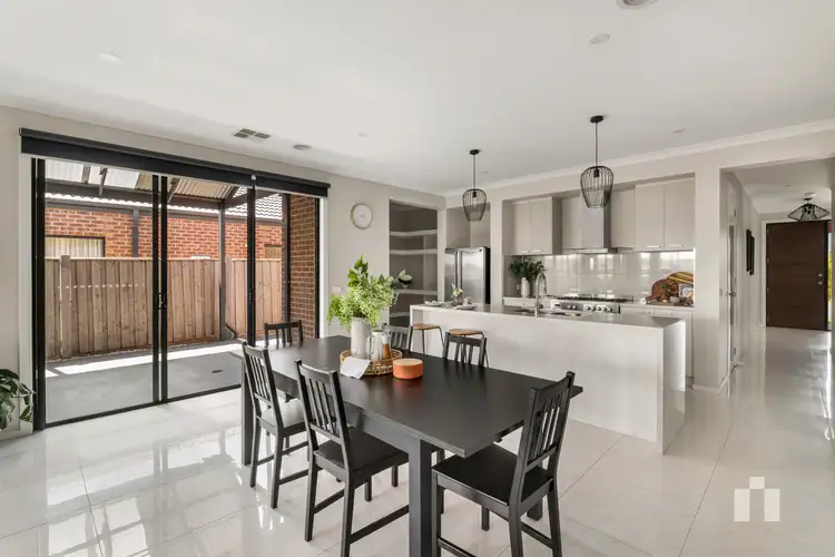 Fifth view of Homely house listing, 281 Mandalay Circuit, Beveridge VIC 3753