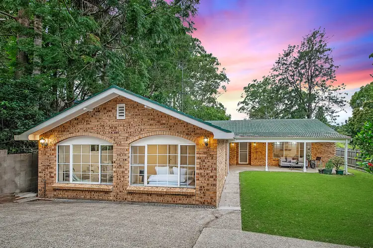 11B Stuart Avenue, Normanhurst NSW 2076