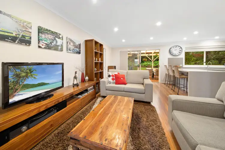 Second view of Homely house listing, 8 Mason Place, Barden Ridge NSW 2234
