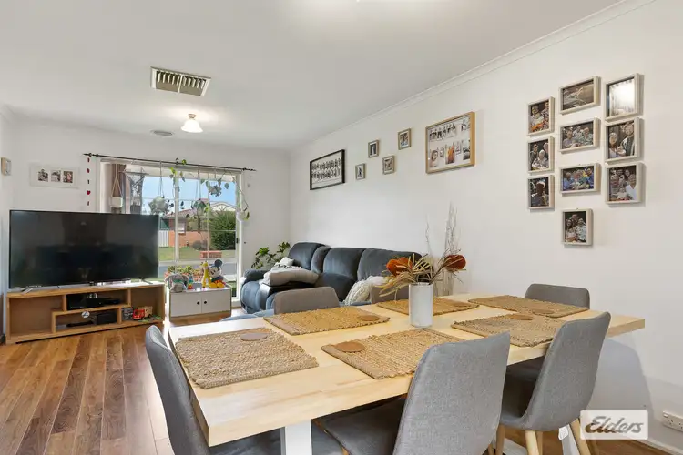 Fifth view of Homely house listing, 1 Thomas Place, Wodonga VIC 3690