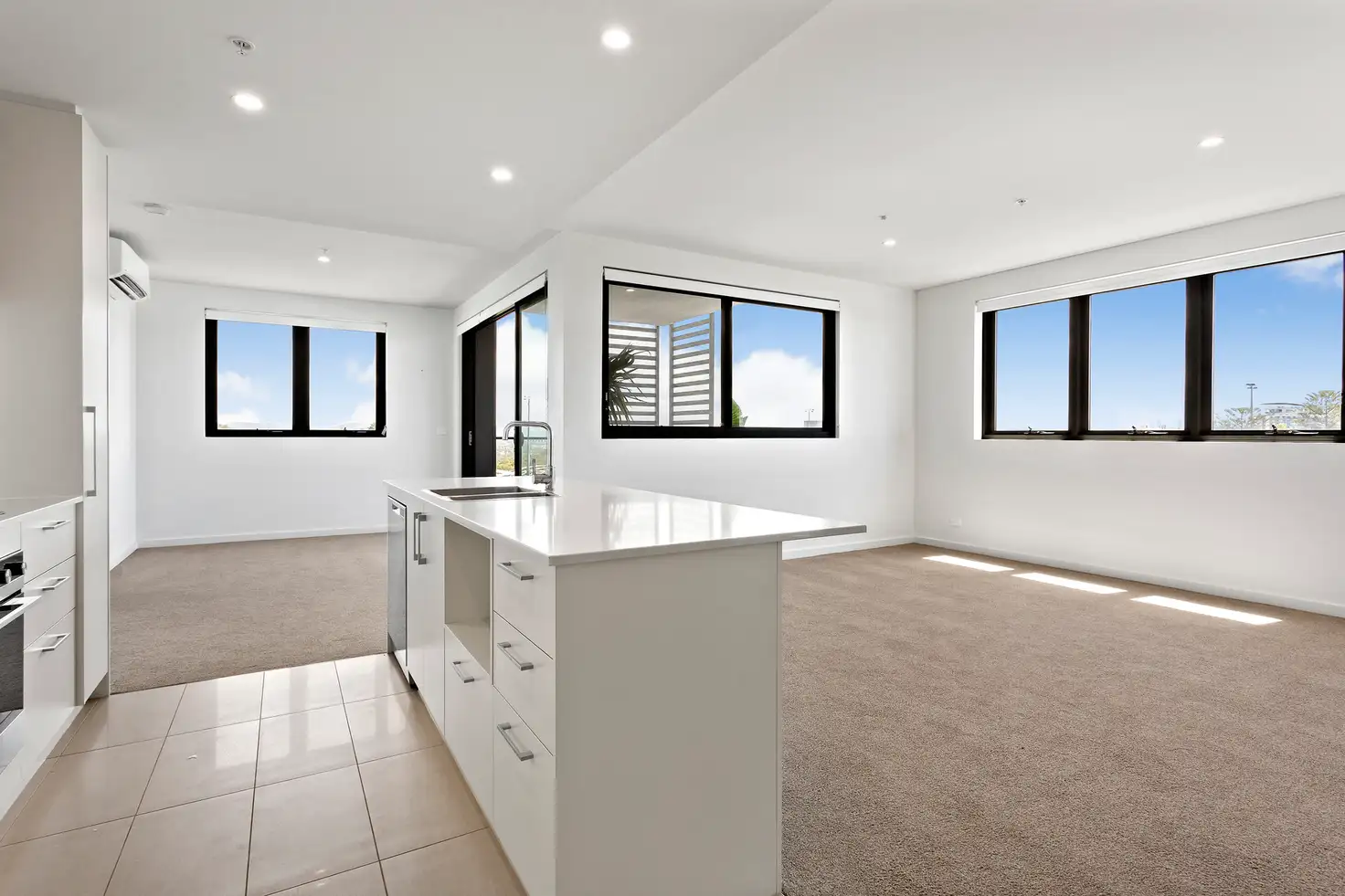 Main view of Homely unit listing, 602/2 Charles Street, Charlestown NSW 2290