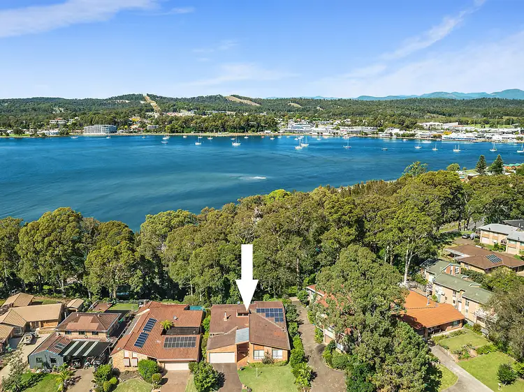 30 Peninsula Drive, North Batemans Bay NSW 2536