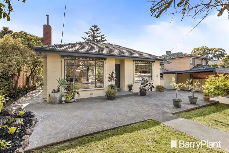 237 Gallaghers Road, Glen Waverley VIC 3150