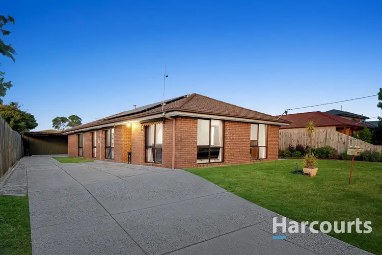 11 Arleon Crescent, Cranbourne VIC 3977