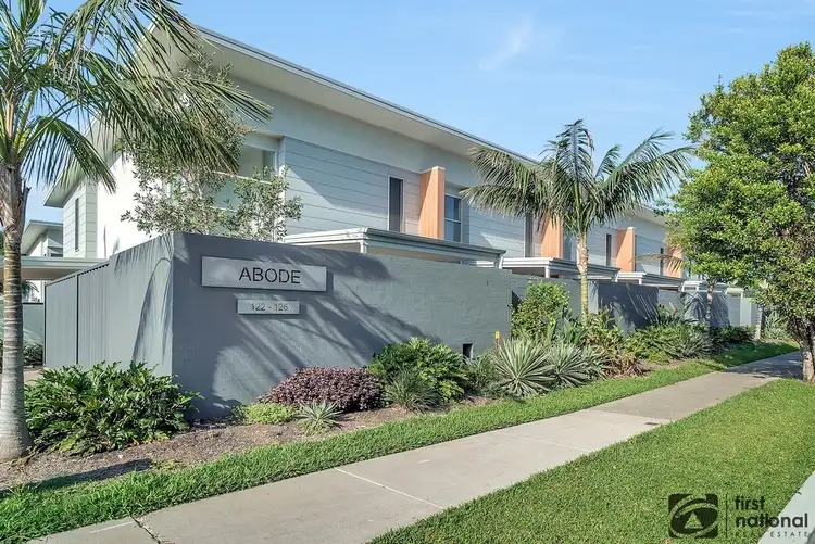 Third view of Homely townhouse listing, 1/122 Park Beach Road, Coffs Harbour NSW 2450