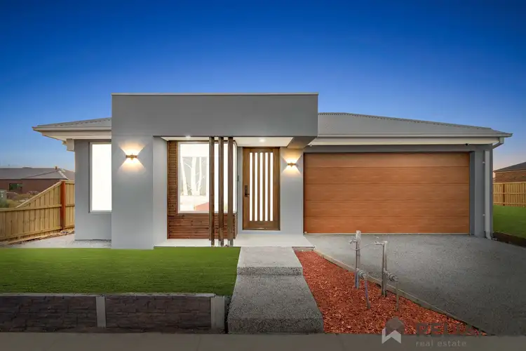 33 Travancore Street, Tarneit VIC 3029