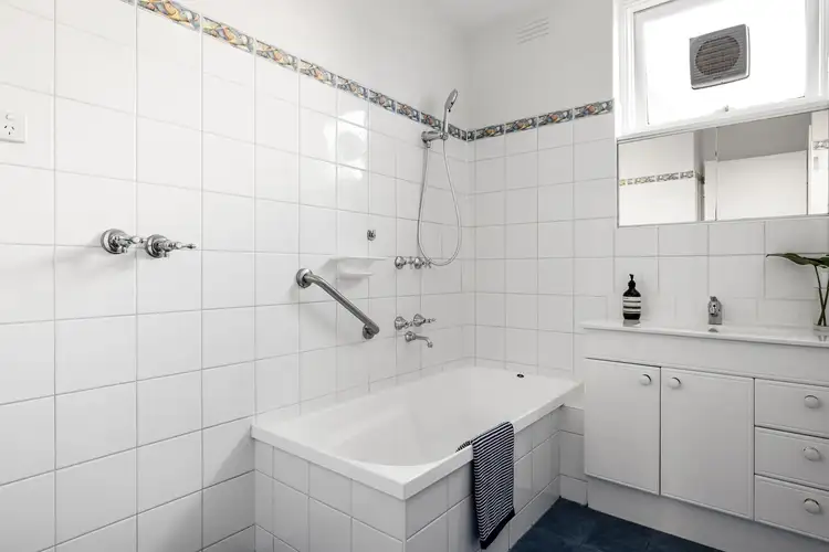 Sixth view of Homely apartment listing, 4/4-6 Auburn Grove, Hawthorn East VIC 3123