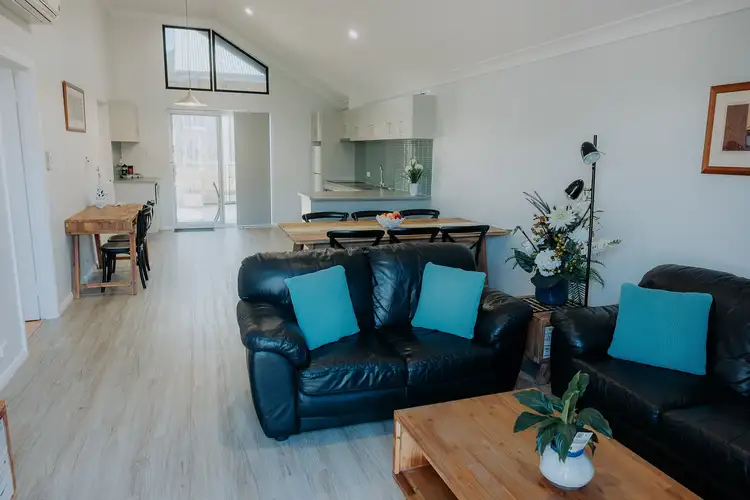 Sixth view of Homely villa listing, 17/3 Dillon Close, Collingwood Park WA 6330