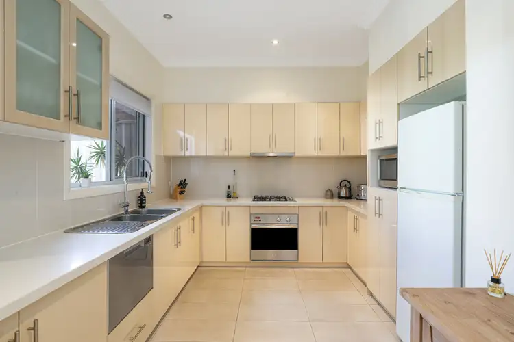 Third view of Homely villa listing, 1/29A Robsons Road, Keiraville NSW 2500
