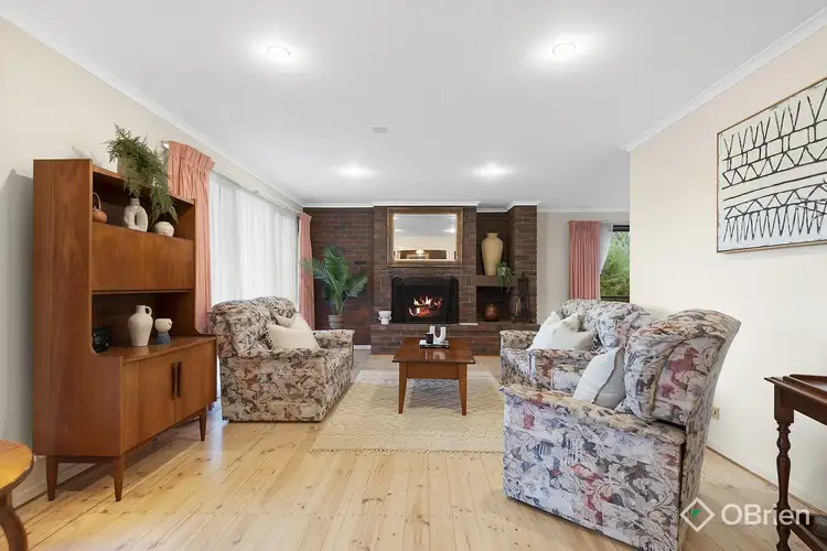 Second view of Homely house listing, 5 Leila Court, Endeavour Hills VIC 3802