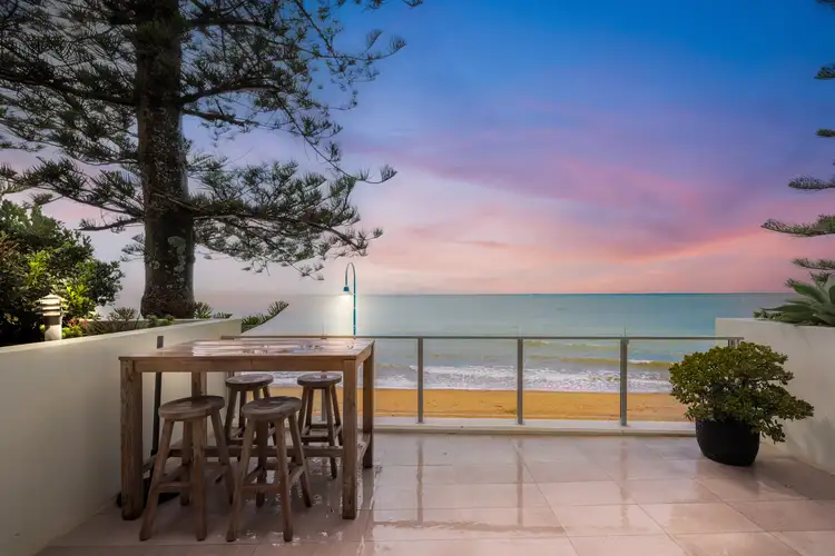 1/24 Prince Edward Parade, Redcliffe QLD 4020