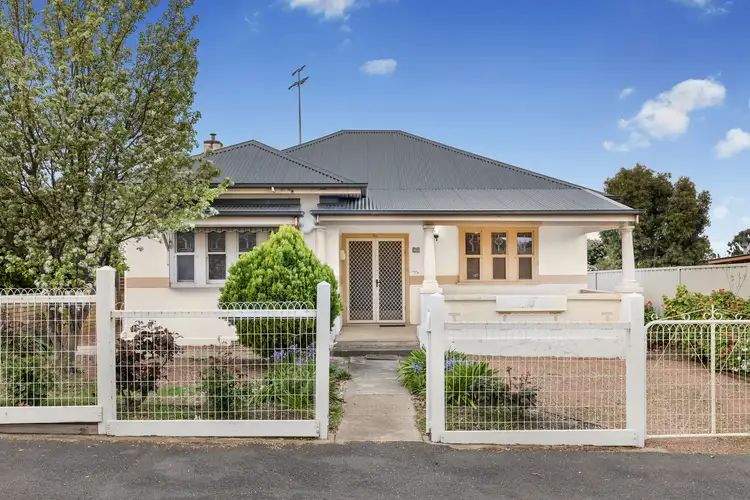 24 Sailors Gully Road, Eaglehawk VIC 3556