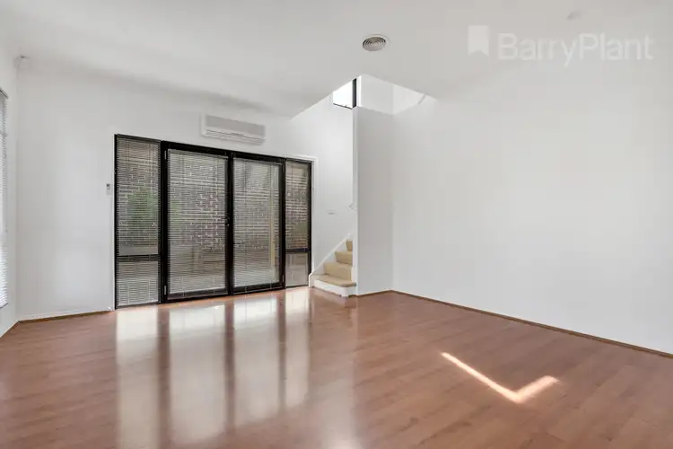 Fifth view of Homely townhouse listing, 2/24 Miranda Road, Reservoir VIC 3073