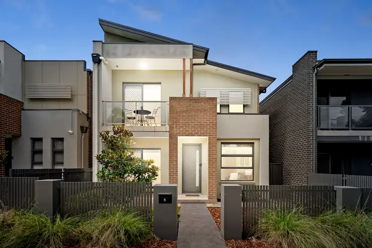 6 Bormla Lane