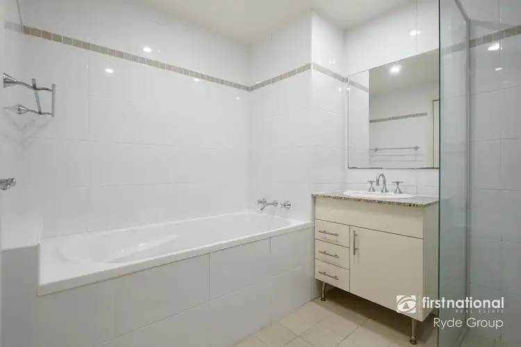 Fourth view of Homely apartment listing, 11/3 Bay Drive, Meadowbank NSW 2114
