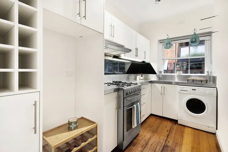 Fifth view of Homely apartment listing, 3/39 Eildon Road, St Kilda VIC 3182
