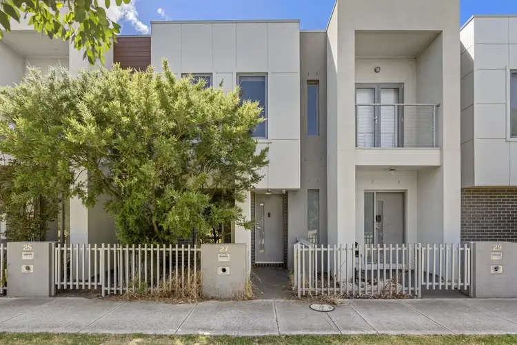27 Grantham Walk, Williams Landing VIC 3027