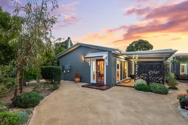 9 Ratcliffe Road, Aldinga Beach SA 5173