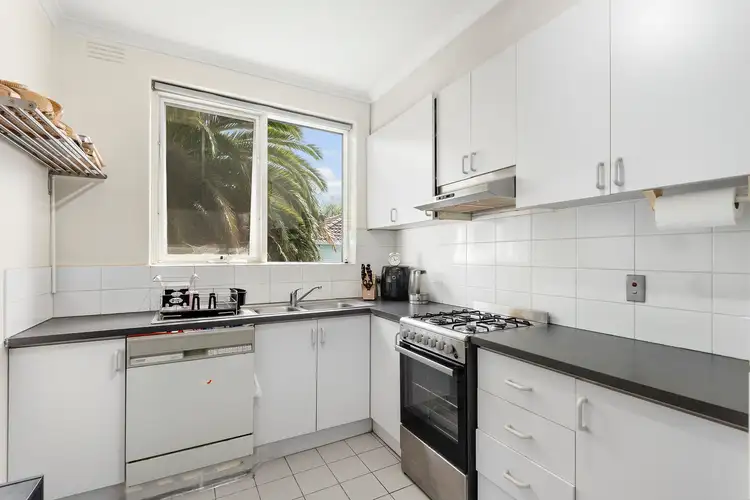 Fifth view of Homely apartment listing, 6/38 Alder Street, Caulfield South VIC 3162