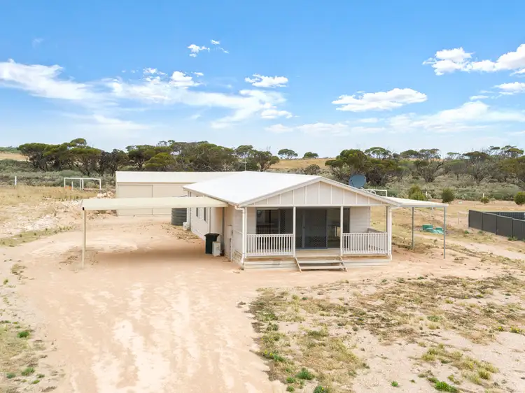 29 Laguna Avenue, Ceduna Waters SA 5690