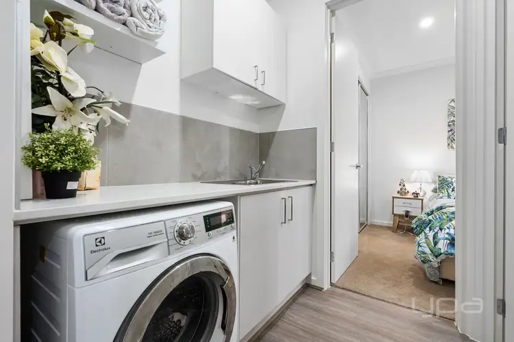 Fifth view of Homely house listing, 6 Kingdom Boulevard, Weir Views VIC 3338