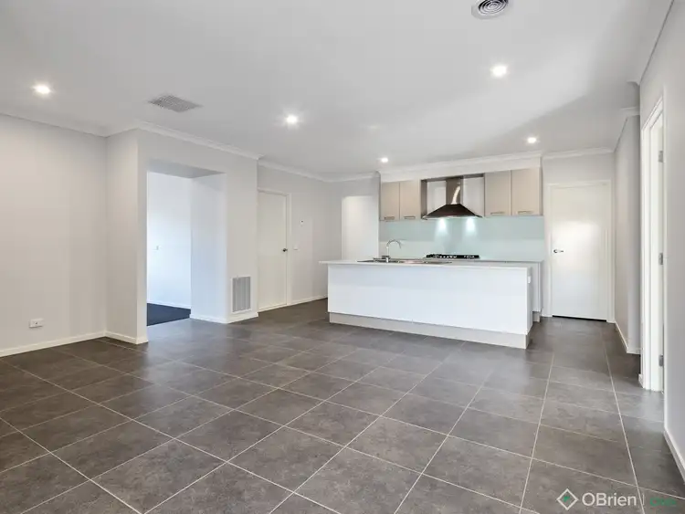 Sixth view of Homely house listing, 8 Plenty Drive, Warragul VIC 3820