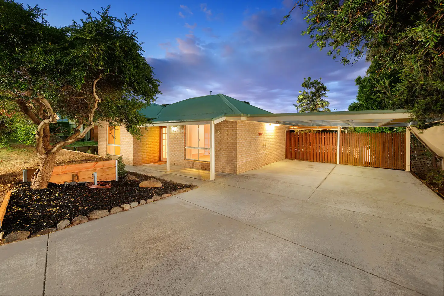 Main view of Homely house listing, 8 Flag Place, Wodonga VIC 3690