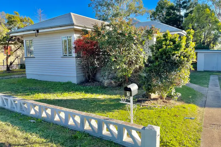 7 Verrall Street
