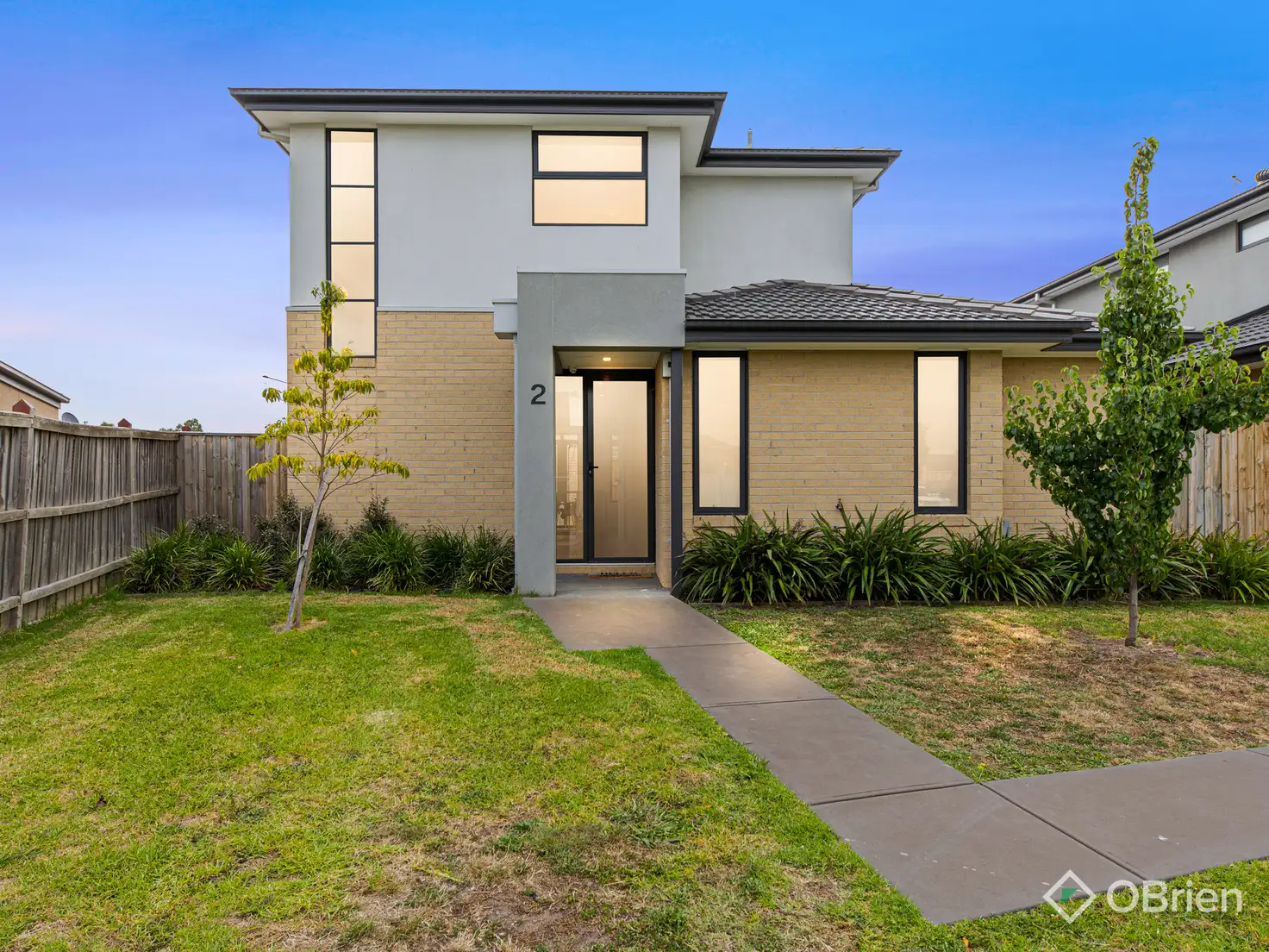 Main view of Homely house listing, 2 Rembrandt Court, Pakenham VIC 3810