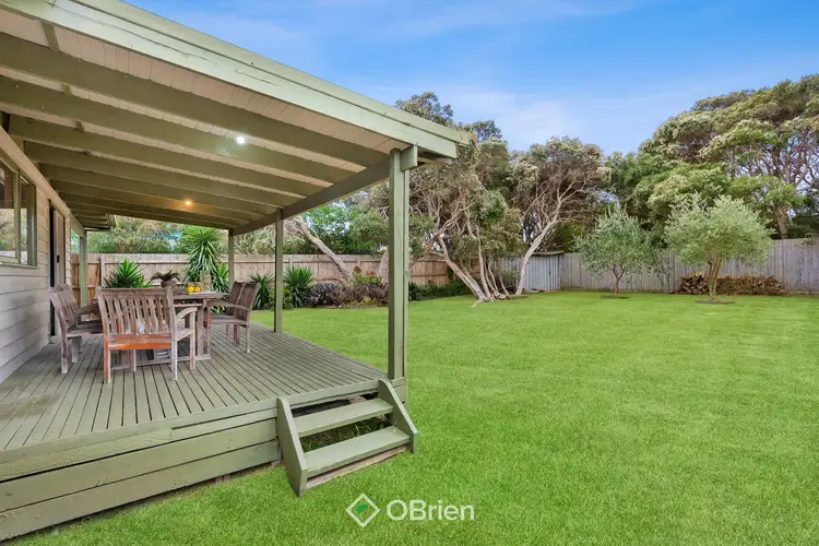 6 Paul Street, Rye VIC 3941